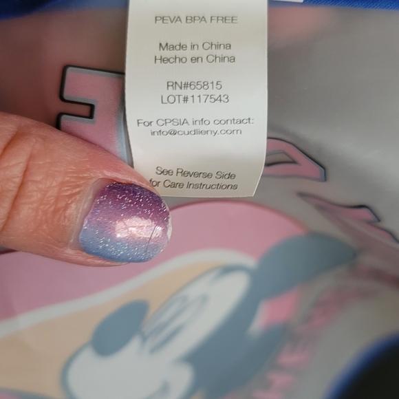 Disney Baby reusable bibs - Picture 3 of 3